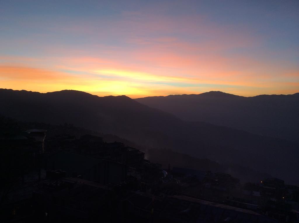 Dekeling Resort At Hawk'S Nest Darjeeling  Exterior foto